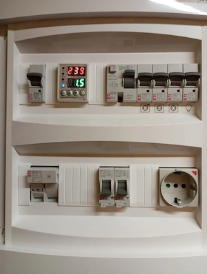 Releu de protectie Sinotimer 230V