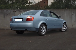 Audi A4 1.8 Turbo 150 CP   Benzină   Manuală   2001 - imagine 3