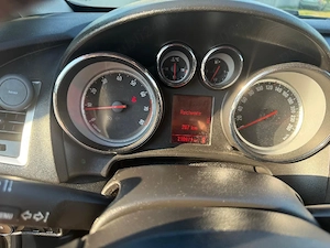 Vand Opel Astra J  - imagine 3