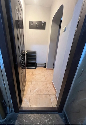Inchiriez apartament 2 camere in Rosiori de Vede 