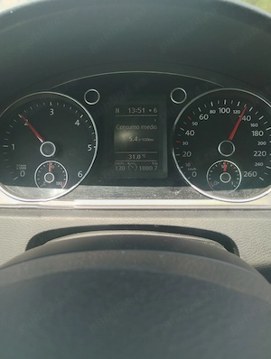Volskwagen Passat  - imagine 4
