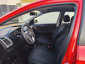 Hyundai i20 benzină 2013-10 - imagine 6