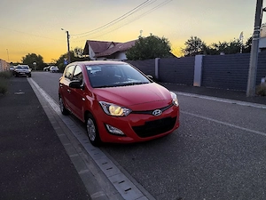 Hyundai i20 benzină 2013-10