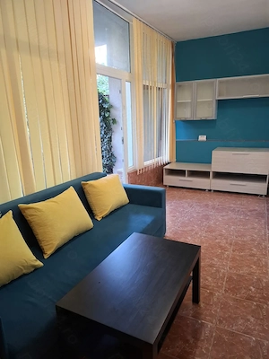 Apartament 3 camere | 70 mp | Vilă | Verandă generoasă | Centrală proprie | Complex Studențesc