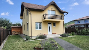 Proprietar: Casă cărămidă 2013, 4 camere, 124 mp, curte 379 mp, magazie, copertina, saună   Unirii 