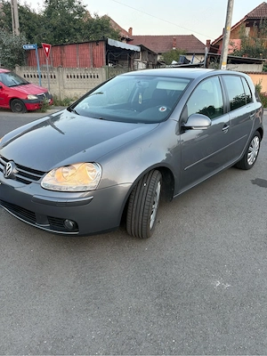 Volkswagen Golf - imagine 4