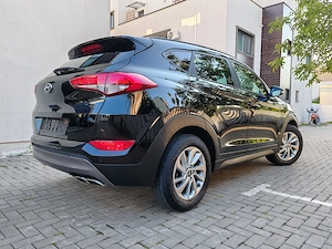 Hyundai Tucson 2016 2.0 CRDI Euro6 NaviPanoramicInczScauneClimatronicPArktronicTempomatJante etc ! - imagine 4