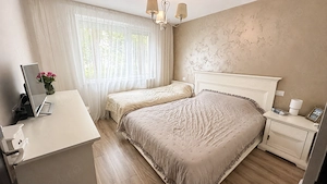 # Vând apartament cu 3 camere, garaj propriu și renovare completă | 78 mp | Ultracentral | - imagine 7