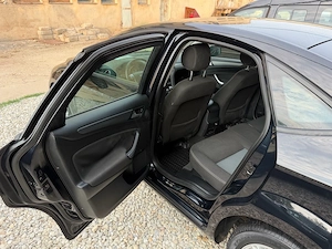 Ford Mondeo 1.6 TDCi 116 CP Facelift 2011 - imagine 8