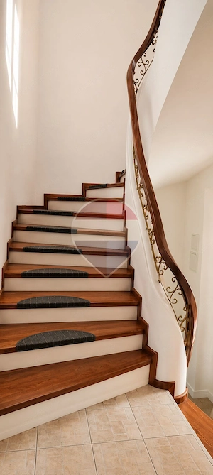 Berzei | Vilă 6 camere | Zonă ultracentrală | Curte proprie - imagine 8