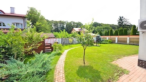 Baneasa - Teisani, vila P+1E, 6 camere, suprafata utila 212 mp - imagine 3