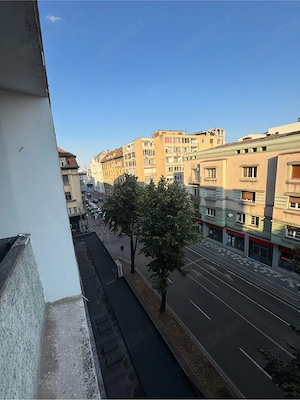 apartament cu 3 camere de inchiriat in piata victoriei - imagine 3