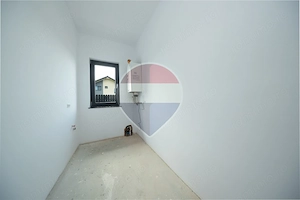 Casă pe parter în Hărman,3 dormitoare+ living, 630 mp teren - imagine 10