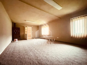 Casa potential turistic si comercial -zona Varfurile - imagine 15