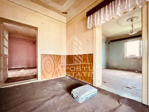 Casa cu potential amenajare pescarie- Zona Varfurile - imagine 16