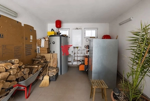 VILA  DE VANZARE-CENTRUL STATIUNII BUZIAS-220000 euro - imagine 14