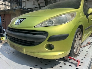 Dezmembrez Peugeot 207 - imagine 4