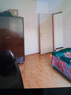 închiriez apartament  - imagine 3