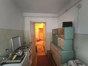 Proprietar Medgidia vând apartament cu 2 camere, semidecomandat, situat pe Strada Spitalului - imagine 4