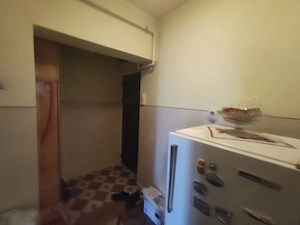 Proprietar Medgidia vând apartament cu 2 camere, semidecomandat, situat pe Strada Spitalului - imagine 2