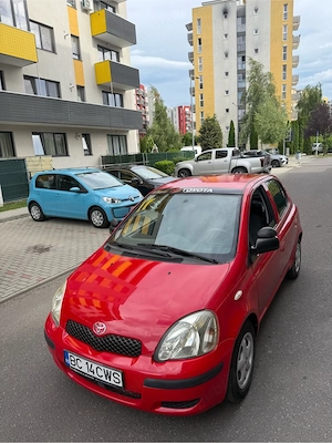 Toyota Yaris Diesel - imagine 7