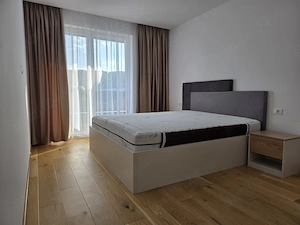 Direct proprietar ofer spre închiriere apartament cu trei camere  - imagine 7