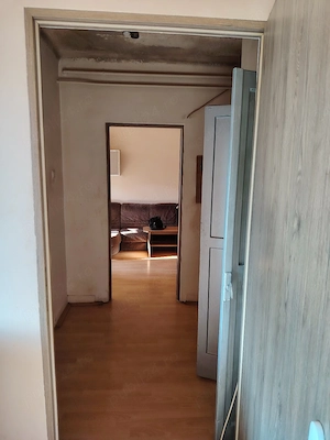 Vand apartament cu o camera - imagine 4