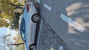 Vând Hyundai Elantra