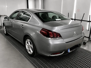 Vând urgent Peugeot 5008