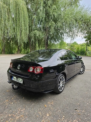 Vand Volkswagen Passat B6 - imagine 3