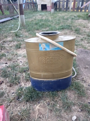 pompa stropit