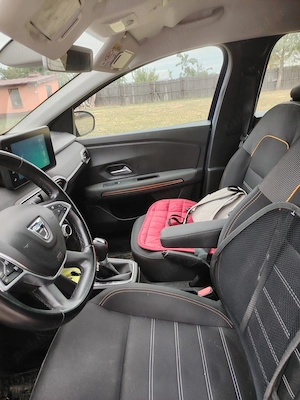 Dacia Stepway 2022 - imagine 4