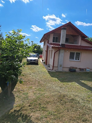 Casa de vânzare finalizată recent 