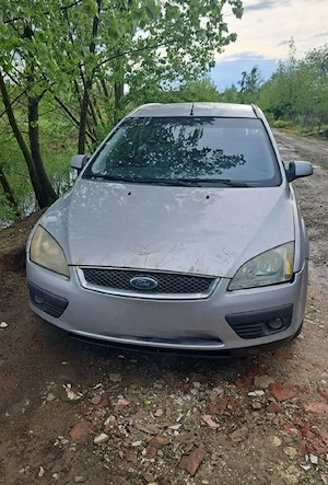 Vând ford focus 2006 motor 1 8 diesel - imagine 4