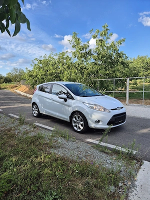 Ford Fiesta - imagine 4