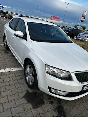 Vând SKODA Octavia III, 1.6 Diesel TDI, an 2014, cutie manuală - imagine 3