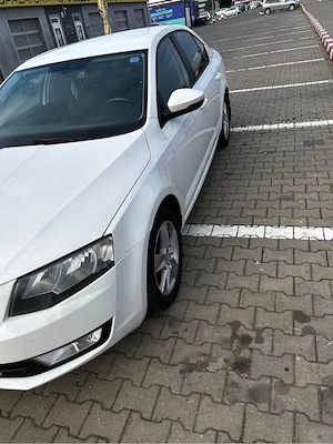 Vând SKODA Octavia III, 1.6 Diesel TDI, an 2014, cutie manuală - imagine 2
