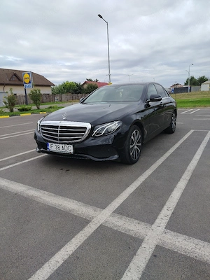 mercedes E class  - imagine 4