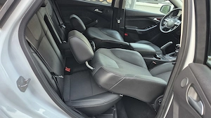 Ford-Focus-1.6 Benzina R.A.R.EFECTUAT-Camera-Keyless Goo-Entry-Euro 5 incalzire scaune-Cash-Rate - imagine 8