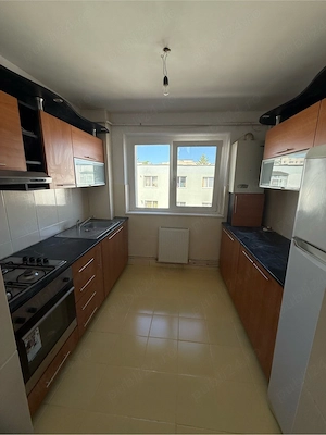 Apartament cu douâ camere - imagine 3