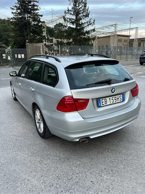 Bmw 318D 2010  - imagine 4