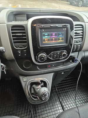Renault Trafic 1,6 diesel 145cp 2017   174.000 km 3 locuri extralung - imagine 5
