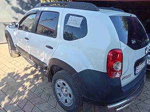vand dacia duster 2012