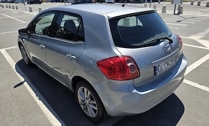 Vând Toyota Auris, 2009, 82 000 km, benzină 1.6, 124 CP - imagine 3
