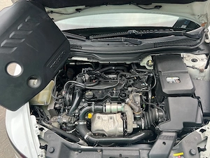 Volvo V50   1.6 D2 (114 CP)   An 2011   DPF Activ   Pilot Automat   2 Chei   Întreținută - imagine 5
