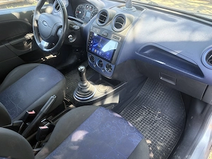 Vând Ford fiesta 2008 km reali - imagine 2