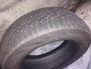 Cauciucuri Nokian 185/65 R15 de Iarna - imagine 2