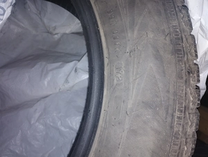 Cauciucuri Nokian 185/65 R15 de Iarna - imagine 4