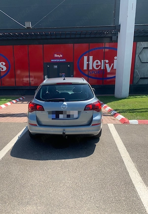 Vând Opel Astra J - imagine 2