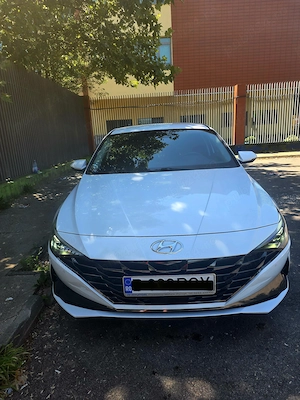 Hyundai Elantra varianta EXCLUSIVE  - imagine 3